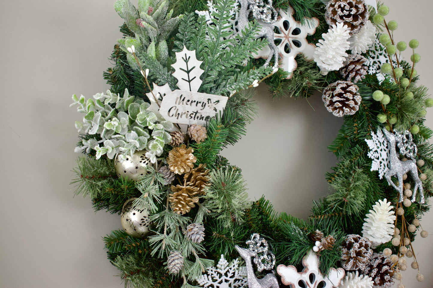 Winter Wonderland Wreath — Limited Edition